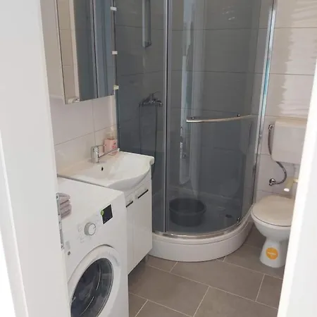 Apartament Apartman Fanica