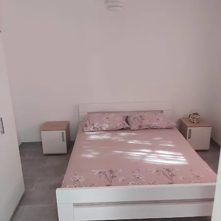 Apartament Apartman Fanica *